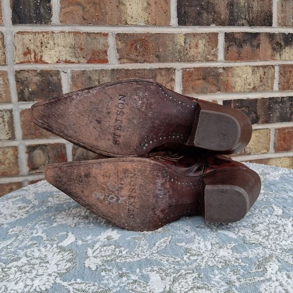 Stetson Exotic Leather Weatern Boots Snip Toe Sz.8 Brown Cross Wings - Picture 12 of 17